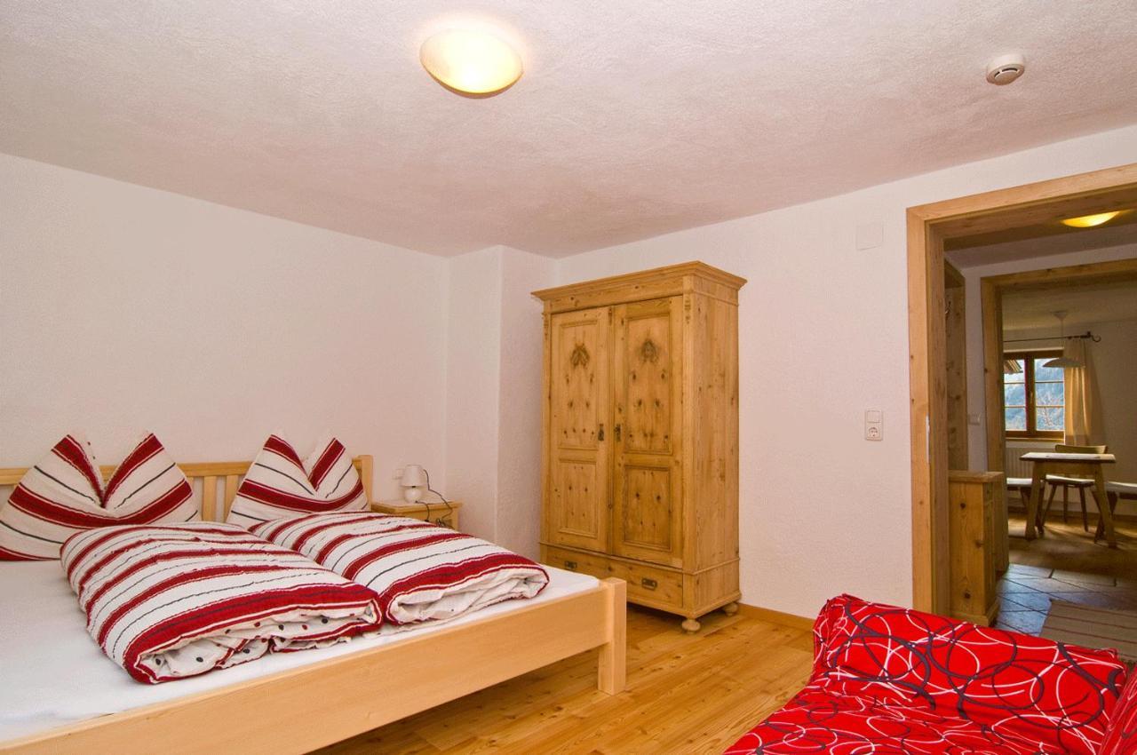 Weberstube Weberhaus Zollhaus Zollstoeckl Apartment Обертилиах Екстериор снимка