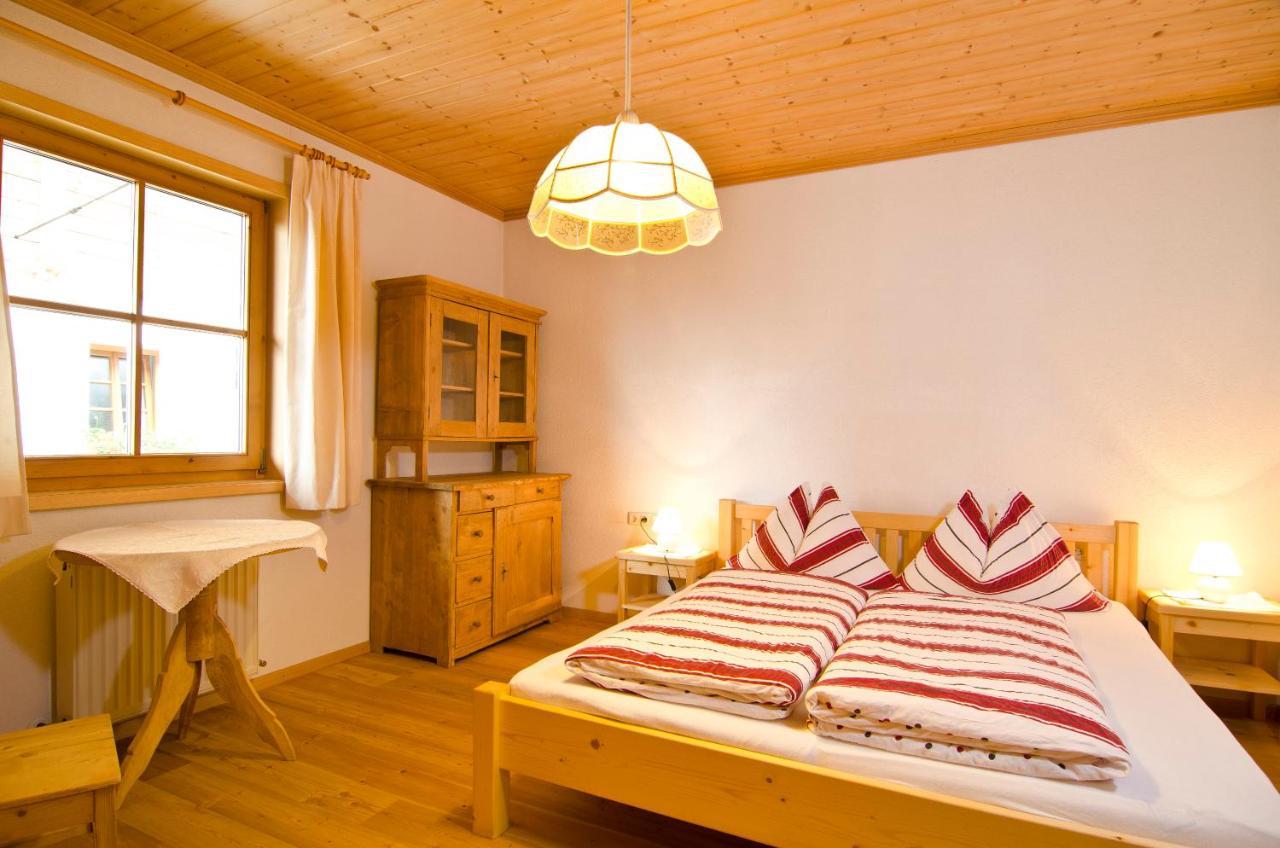 Weberstube Weberhaus Zollhaus Zollstoeckl Apartment Обертилиах Екстериор снимка